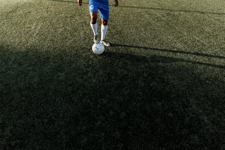 how often should a soccer player train
